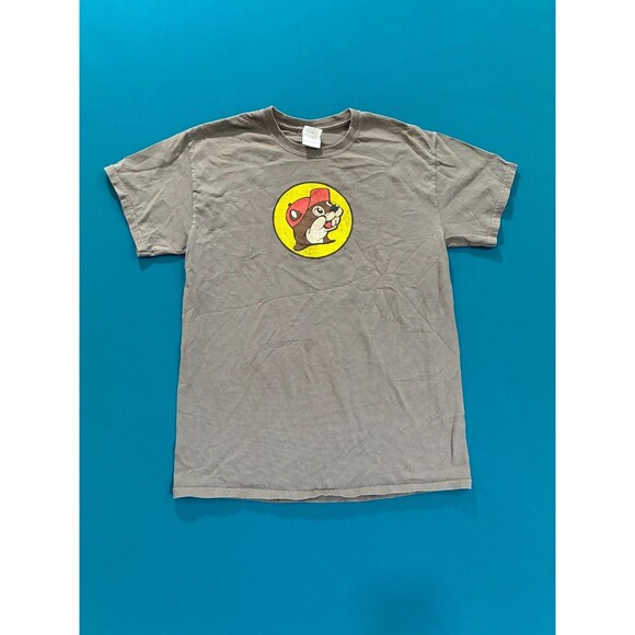Buc-ee's Gas Station Men's T-Shirt Gray with Texas Flag & Beaver Logo M - Picture 1 of 5
